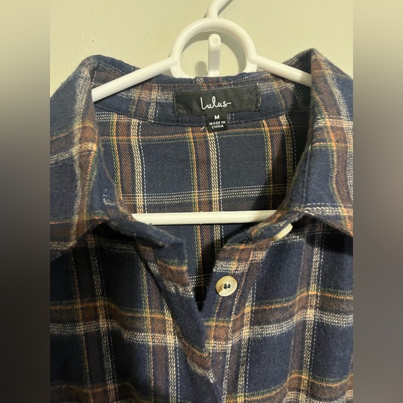 Lulu’s Seasonal Spirit Navy Blue Plaid Ruched Long Sleeve Midi Dress - Picture 3 of 5